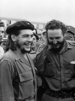 (FILES) Photo taken in the 60's of then Cuban Prime Minister Fidel Castro(R) during a meeting next to Argentine guerrilla leader Ernesto Che Guevara. Fidel Castro resigned on February 19, 2008 as president and commander in chief of Cuba in a message published in the online version of the official daily Granma. "I neither will aspire to nor will I accept -- I repeat -- I neither will aspire to nor will I accept, the position of president of the council of state and commander in chief," wrote the Cuban leader, who had been in power for almost 50 years.